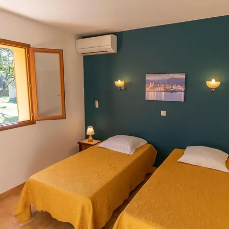 Residence Mare E Sole Taglio-Isolaccio Exterior photo